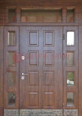 Стальная дверь МДФ со стеклом и фрамугами для дома ДФГ-29 в Великом Новгороде