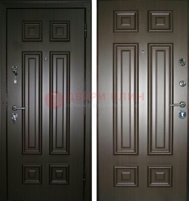 Темная металлическая дверь с МДФ ДМ-136 в квартиру в Великом Новгороде