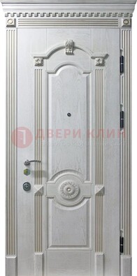 Белая дверь с МДФ ДМ-525 в Великом Новгороде