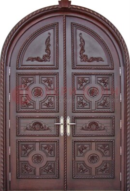 Коричневая двухстворчатая дверь с массивом дуба ДМД-73 в Великом Новгороде