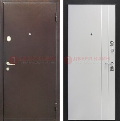 Входная дверь с порошковым покрытием с МДФ с молдингами ДП-232 в Великом Новгороде