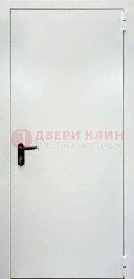 Белая противопожарная дверь ДПП-17 в Великом Новгороде