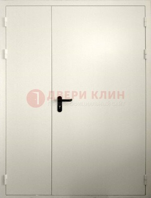 Белая противопожарная двупольная дверь ДПМ-02/60 в Великом Новгороде