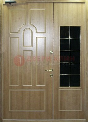 Входная дверь Дверь со вставками из черного стекла ДПР-42 в Великом Новгороде
