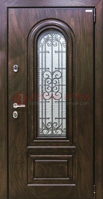 Темная филенчатая железная дверь со стеклом и ковкой ДСК-102 в Великом Новгороде