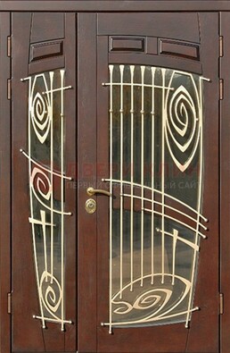 Коричневая железная дверь с большим стеклом и ковкой ДСК-203 в Великом Новгороде