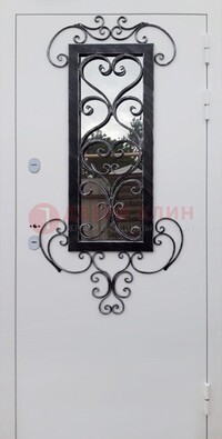 Белая уличная дверь Порошок со стеклом и ковкой ДСК-222 в Великом Новгороде