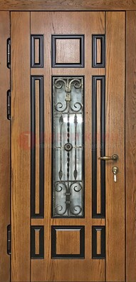 Двухцветная железная дверь Винорит со стеклом и ковкой ДСК-264 в Великом Новгороде