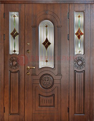 Парадная полуторная дверь с виноритом и витражом ДВТ-172 в Великом Новгороде