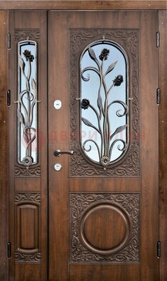 Железная дверь с виноритом и ковкой ДВТ-180 в Великом Новгороде