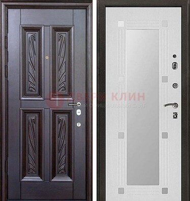 Коричневая стальная дверь с зеркалом МДФ внутри ДЗ-44 в Великом Новгороде