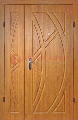 Полуторная металлическая дверь с МДФ золотой дуб ПЛ-17 в Великом Новгороде